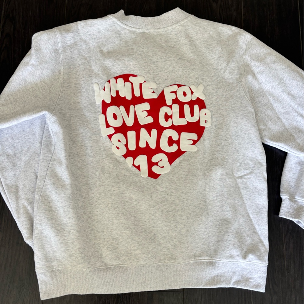 WHITE FOX CREW NECK
